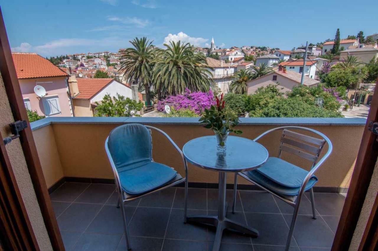 Apartments Villa Forida Mali Lošinj Zewnętrze zdjęcie