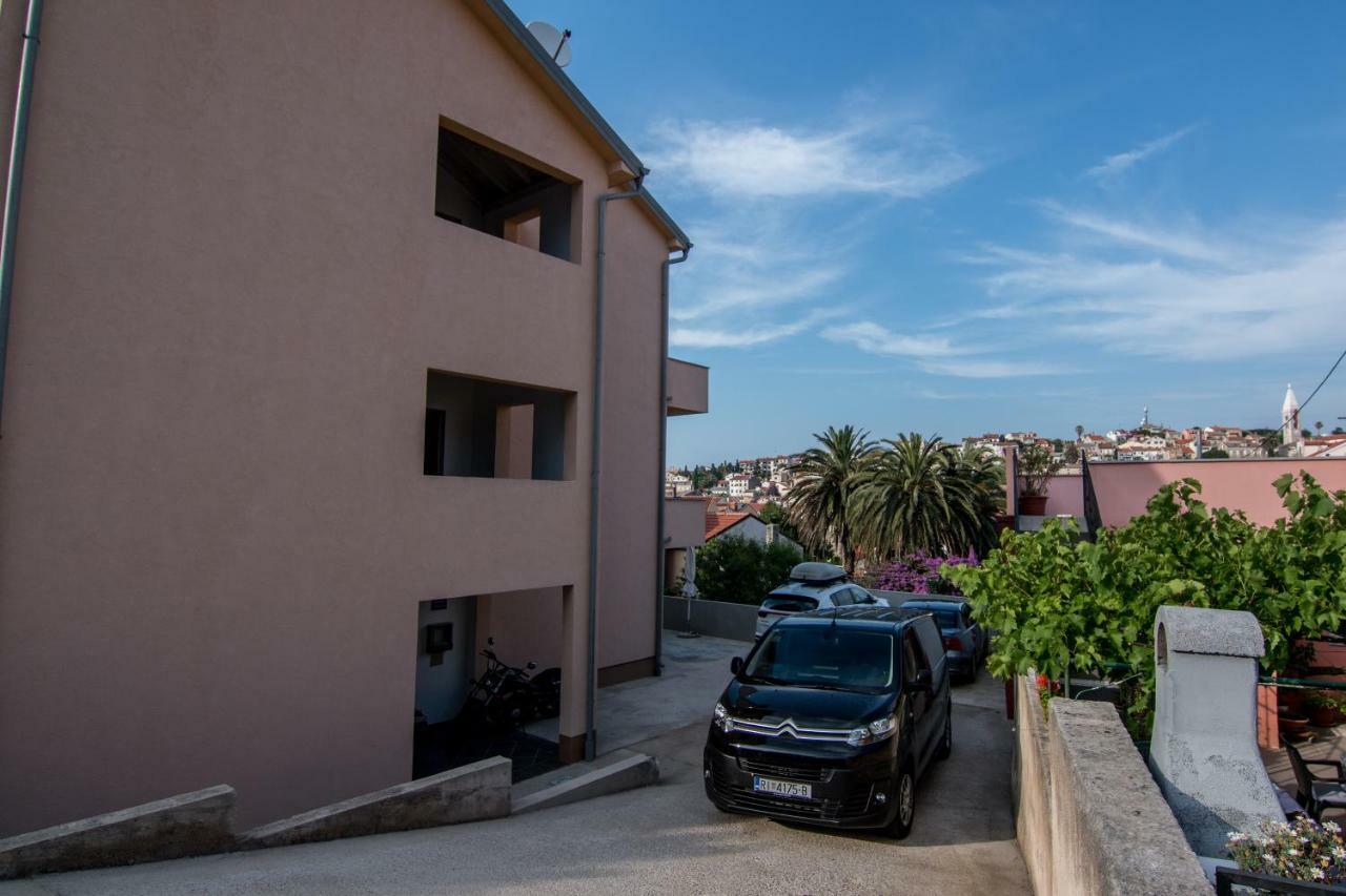 Apartments Villa Forida Mali Lošinj Zewnętrze zdjęcie